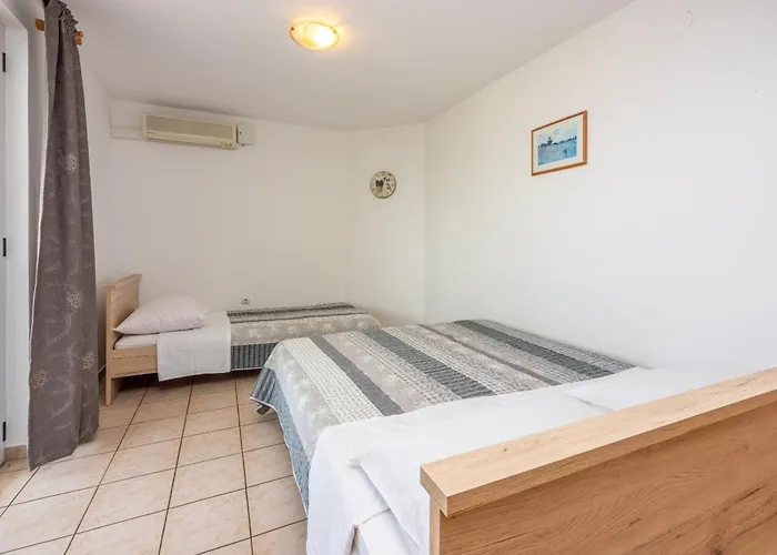 Obradović Apartamento Dramalj